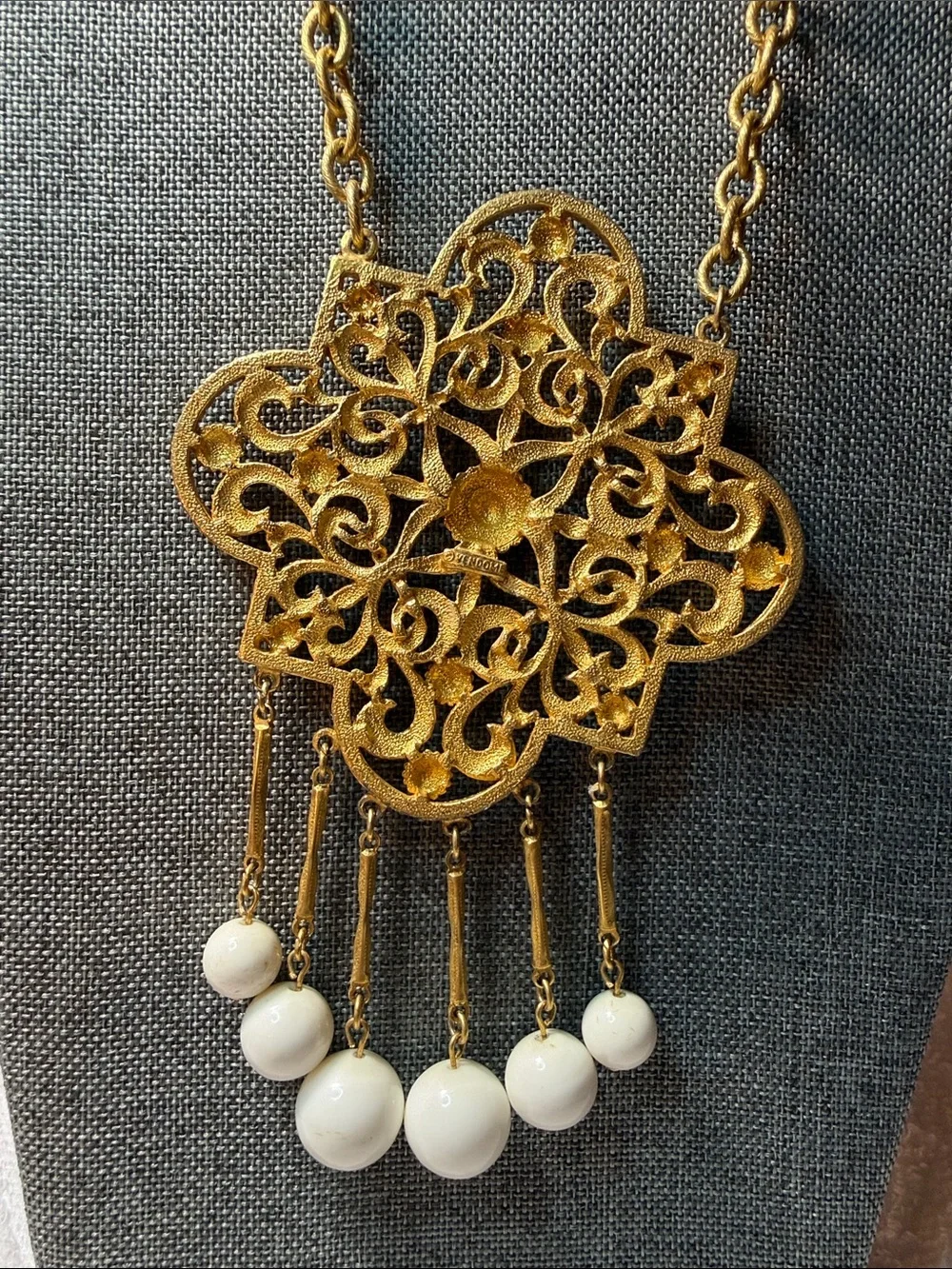 Vendome vintage gold